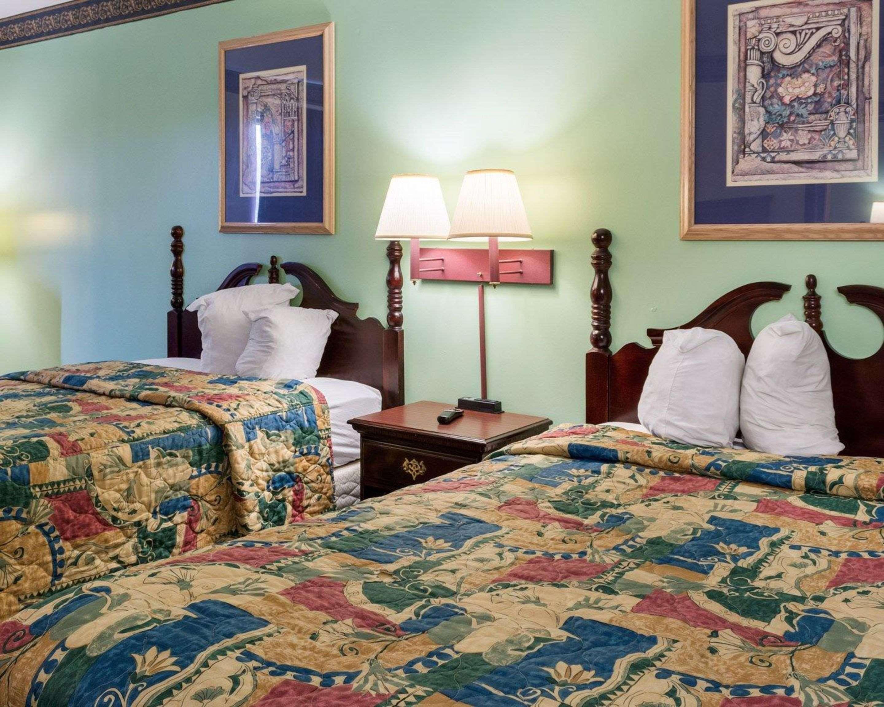 Econo Lodge Hopewell Esterno foto